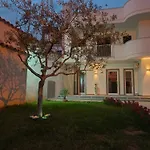 Civico 5 - Privata Con Giardino